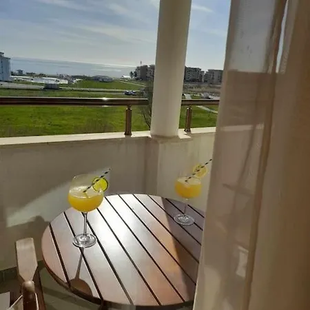 Apartamento Sunrise 2 Bedrooms *