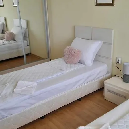 Sunrise 2 Bedrooms 公寓 *