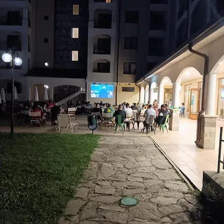 Sunrise 2 Bedrooms 公寓 *